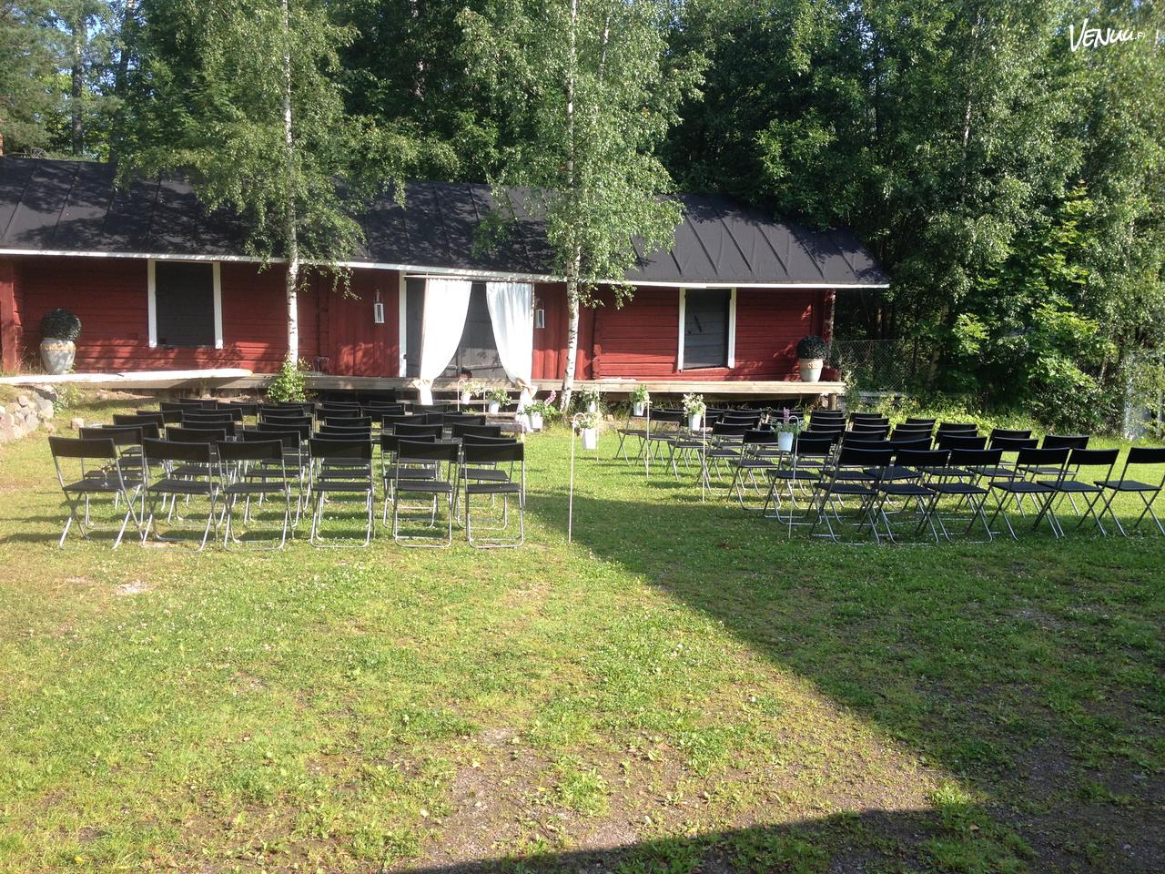 villa-smeds-kokous-ja-juhlatila-katso-kuvat-ja-varaa-venuu-fi