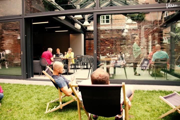 Fd0f4a358798edb8a84b87ad4f3f296885cef433