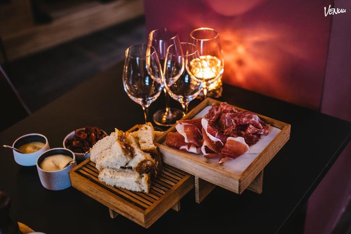 84144d061fa0bea9169a3d774435d20485570575