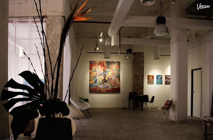 F12b3c80e2b5f7959a7b5b4eaa76e3b6bf856f4f