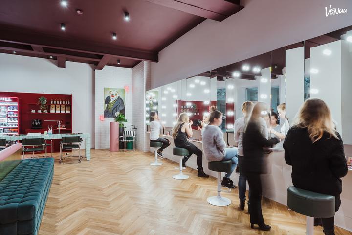 Beauty Bar - Zdjęcia i ceny - Venuu.com