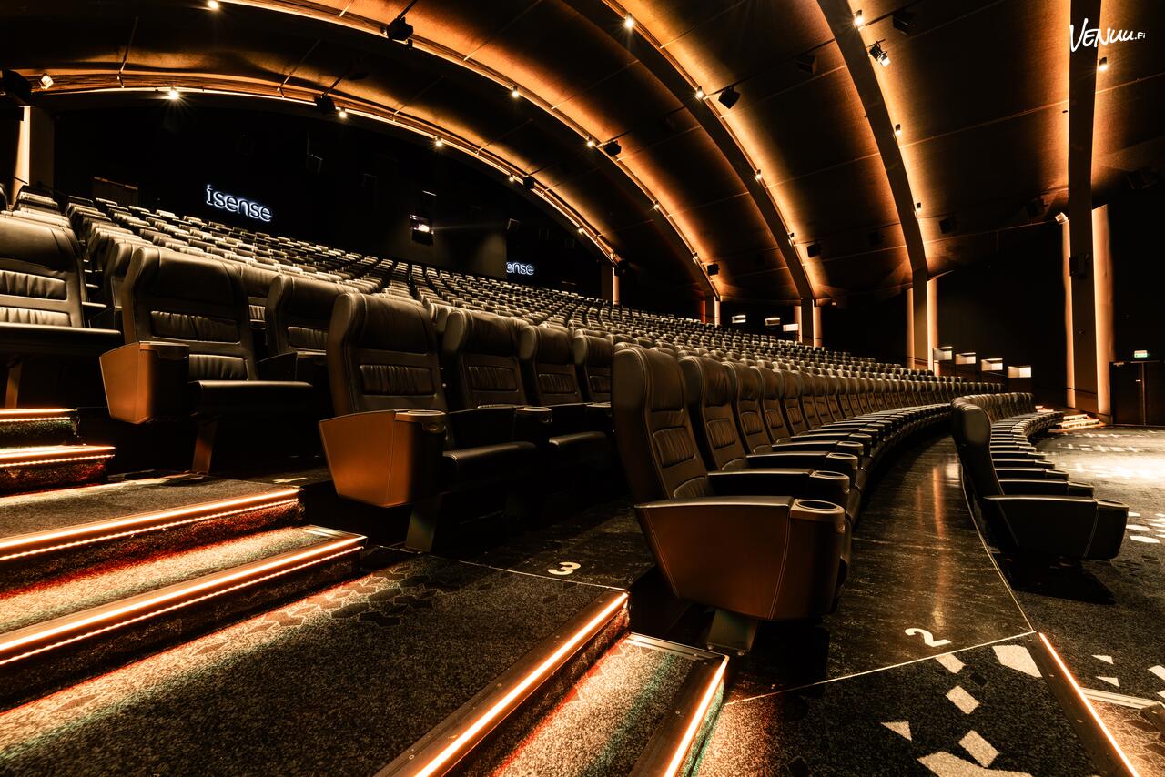finnkino-tennispalatsi-isense-katso-kuvat-ja-varaa-venuu-fi